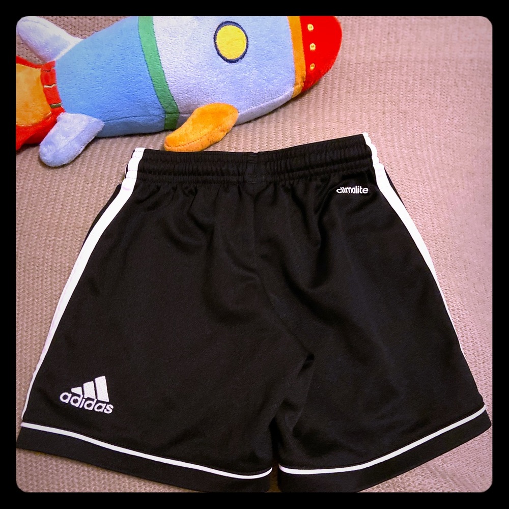 UNISEX Classic Soccer Shorts XXS/5-6year old, EUC